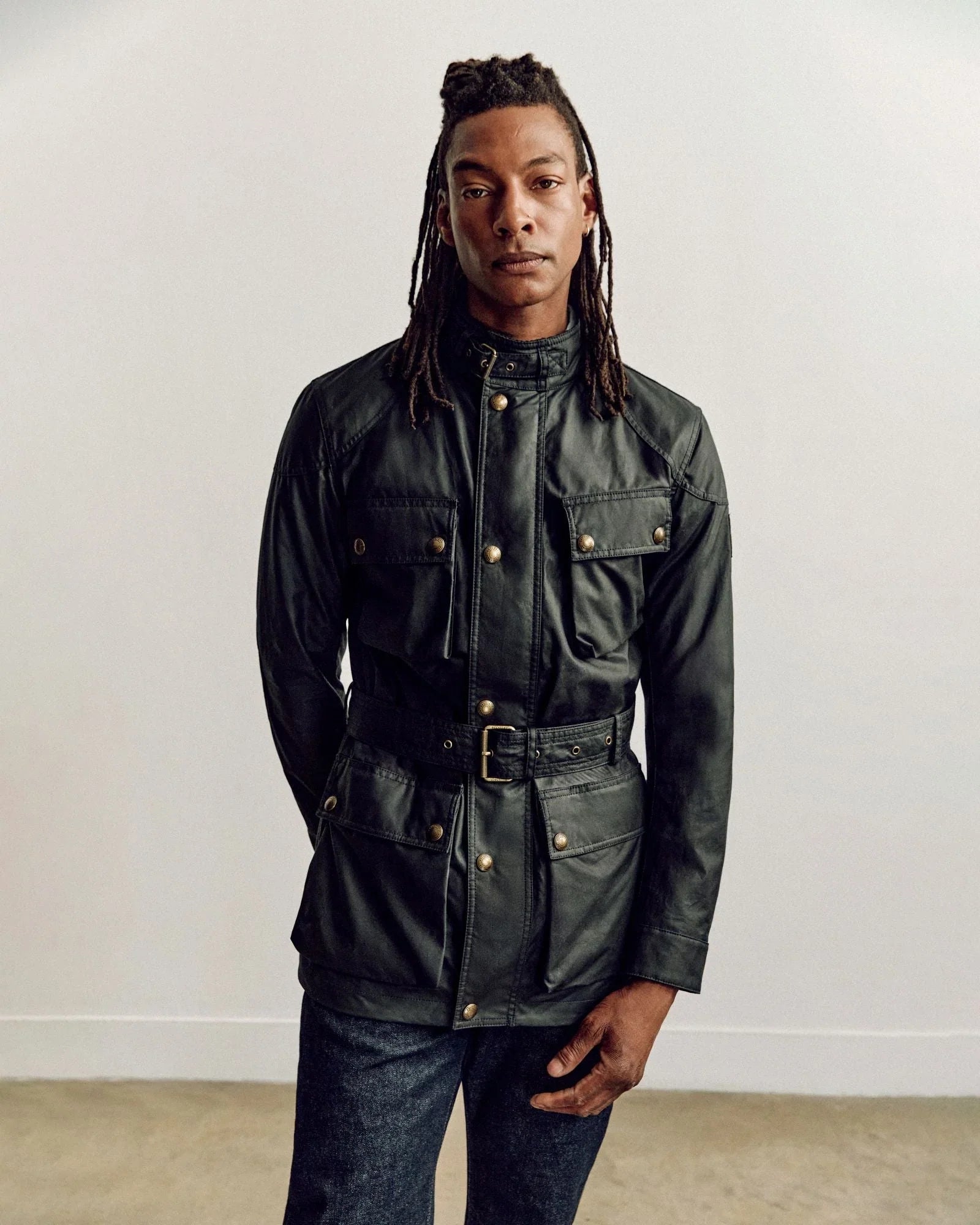 Taille Belstaff : la correspondance italienne / française