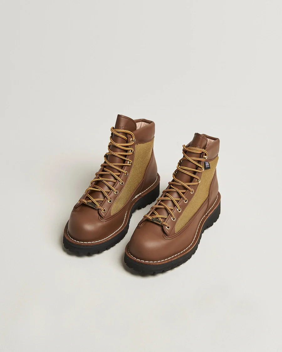 Danner Light vs Mountain Light : laquelle choisir ?