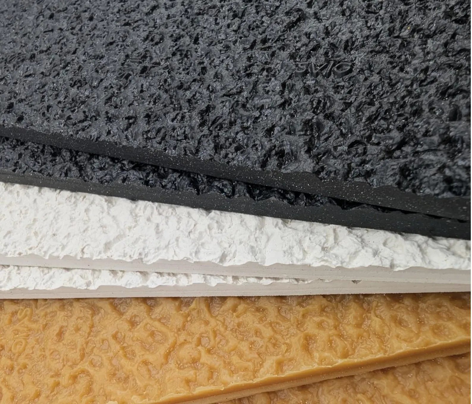 Semelle crêpe, gomme ou cuir : laquelle pour quel usage ?