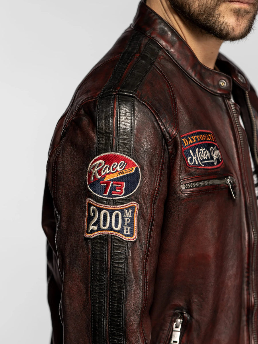 104684 OXBLOOD  5