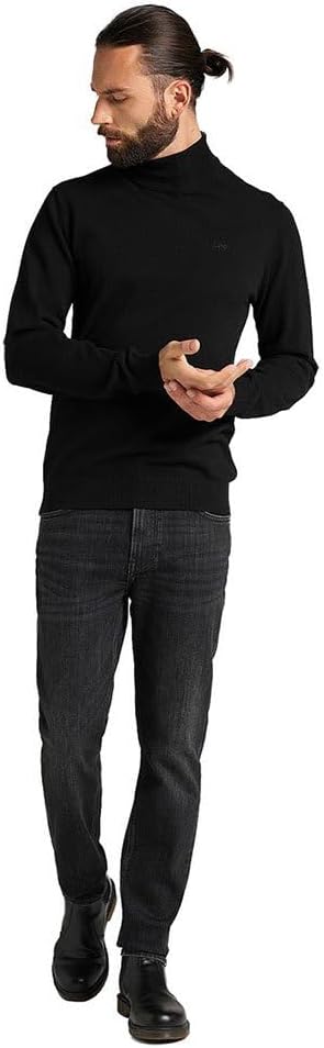 Lee Pull High-Neck Knit — Black