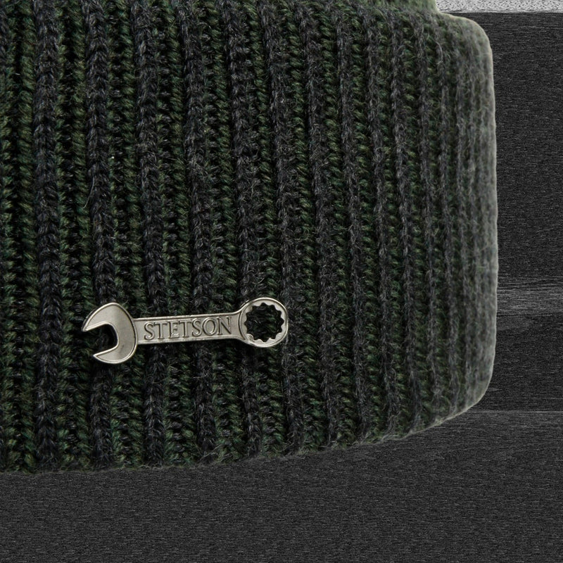 BEANIE WOOL GARAGE THEME   3