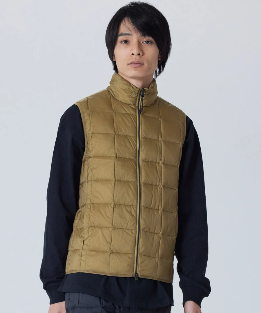 TAION 002WZ BEIGE Mannequin