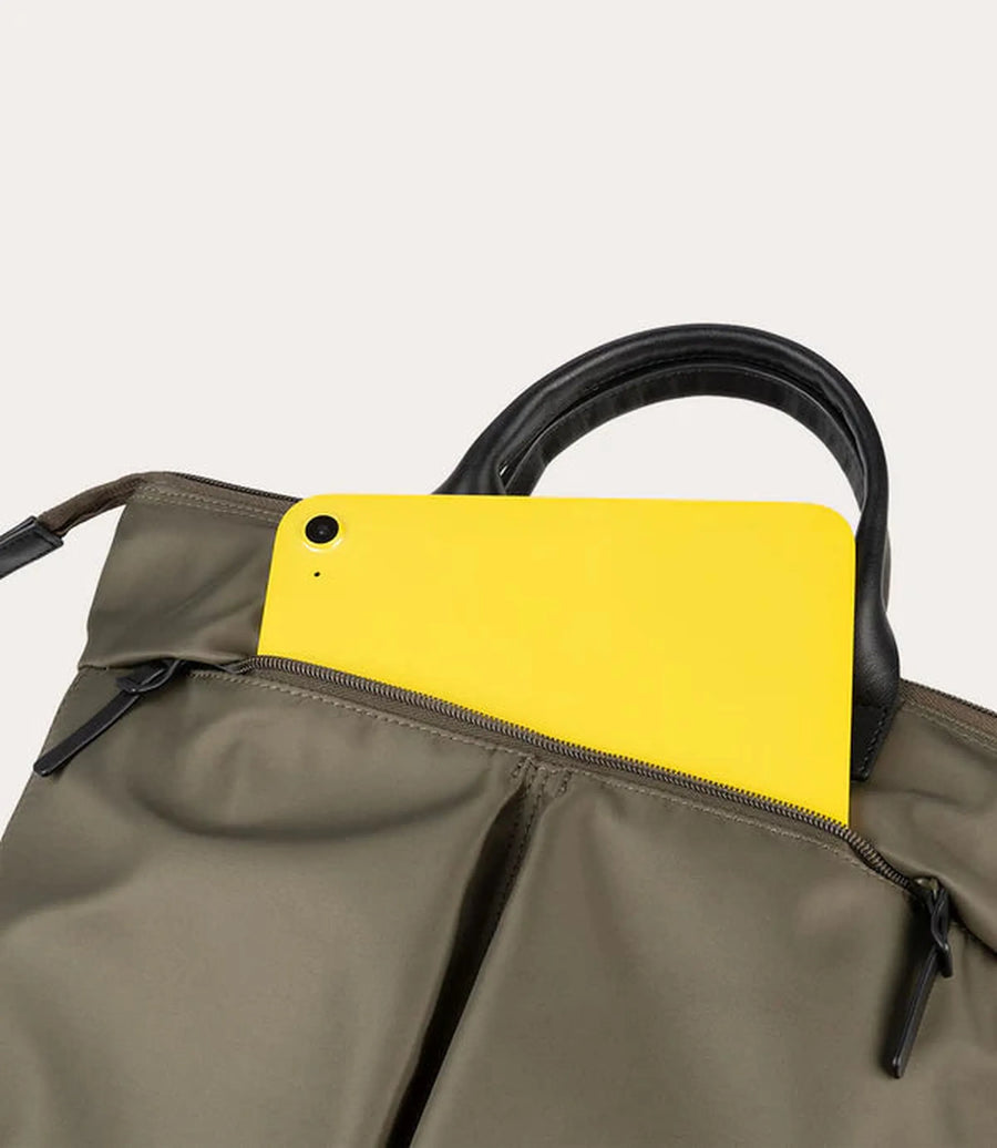 Tucano Desert Premium Shopper 15" — Military Green 12L Homme-TUCANO-Industrie