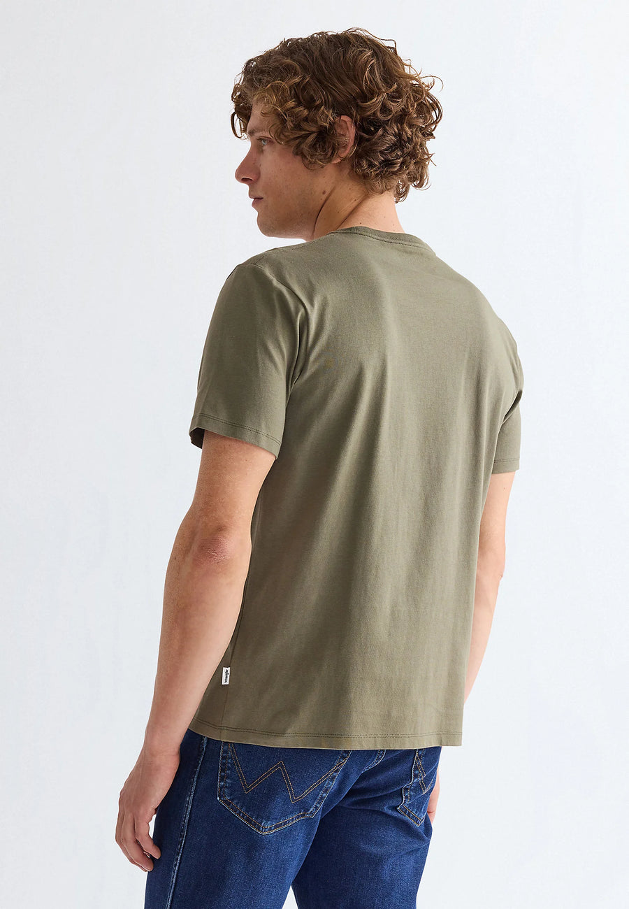wrangler   classic tee   olive 3